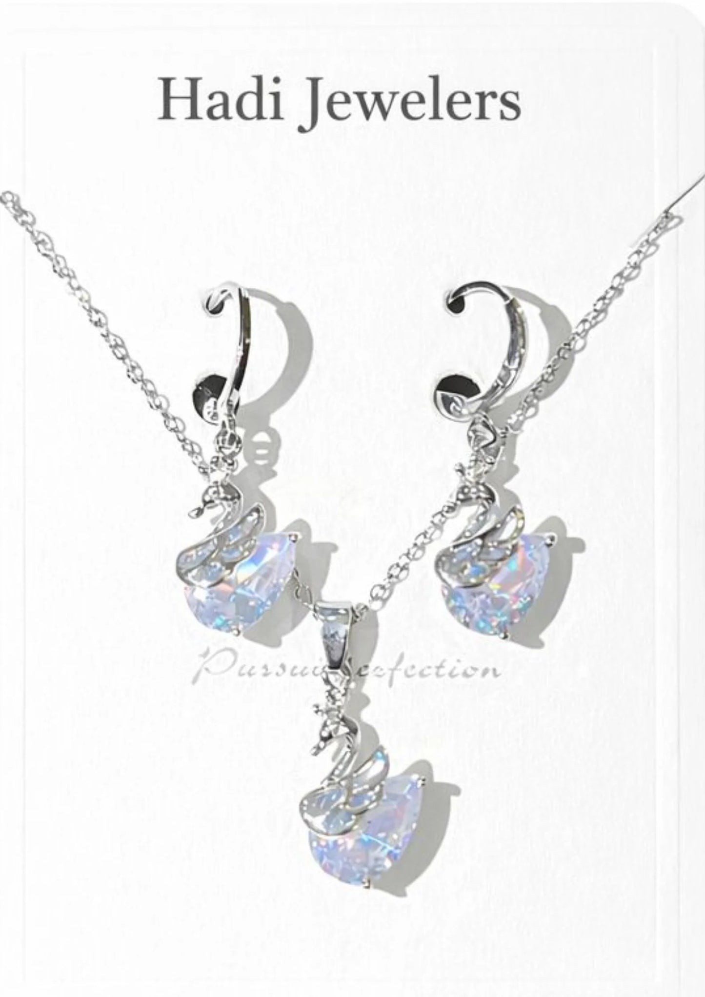 Royal Crystal Swan Set