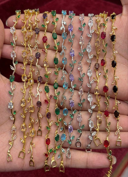 Amara Vine Tulip Bracelet